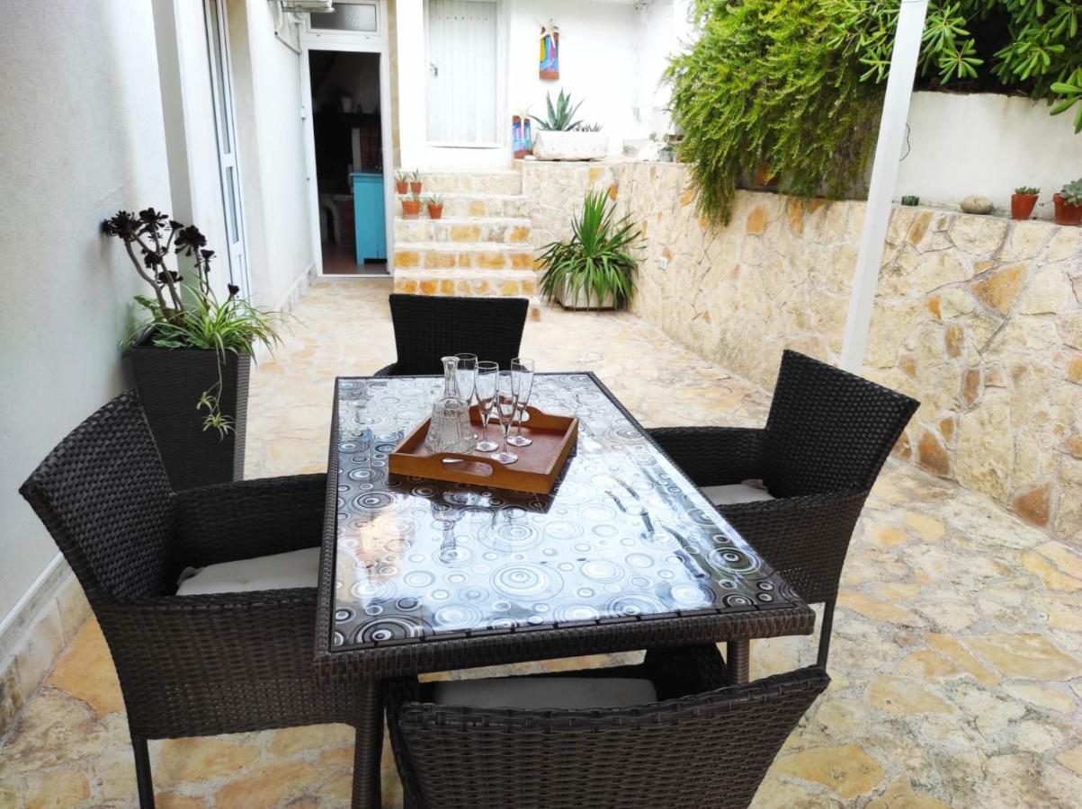 Olive Garden Apartment Hvar Town Exterior photo